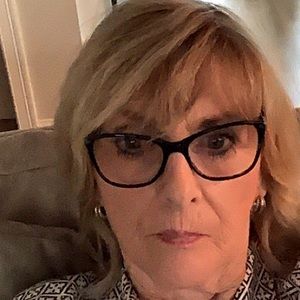 Meet your Posher, Beverly